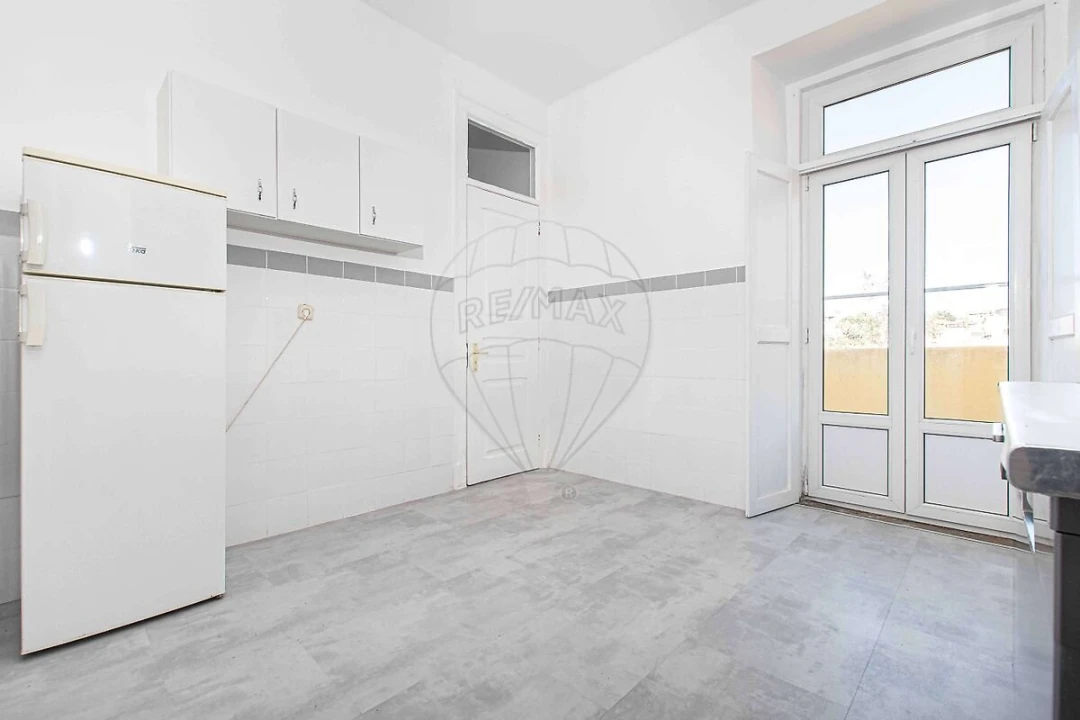 Apartamento T3 para Venda em Santa Maria Maior Foto 14