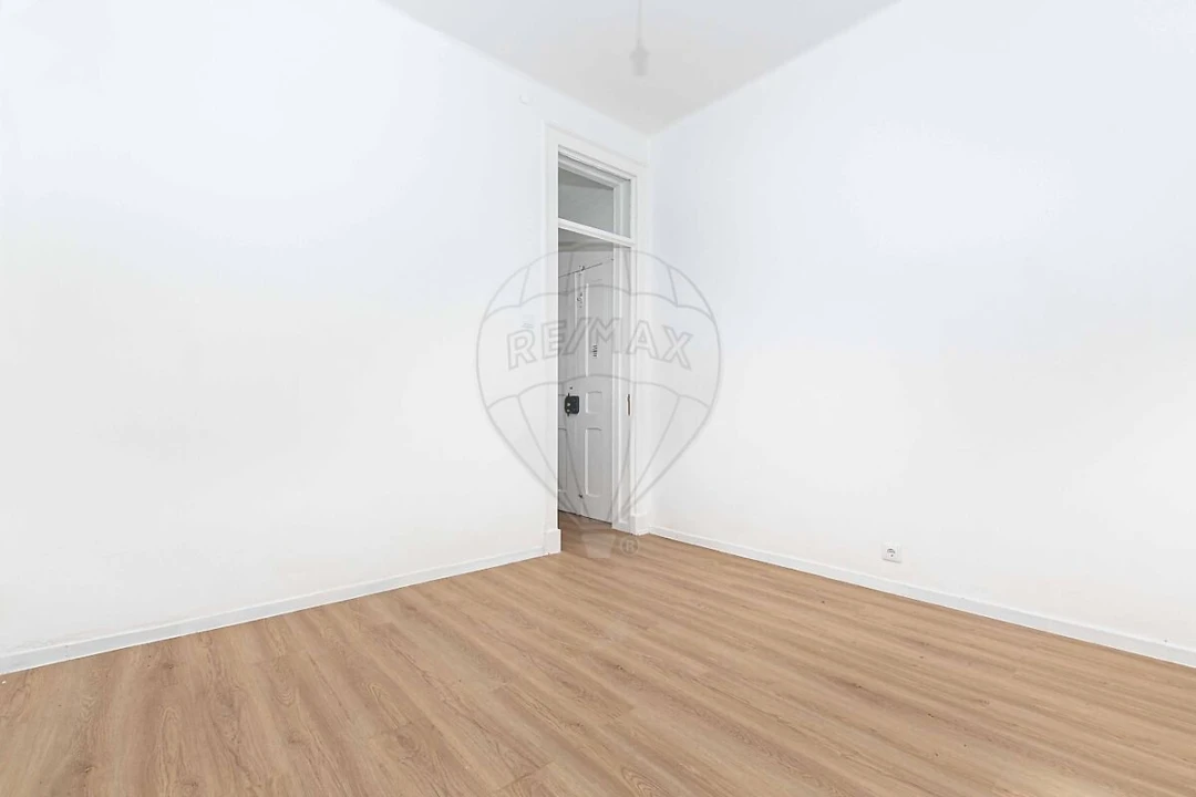 Apartamento T3 para Venda em Santa Maria Maior Foto 6