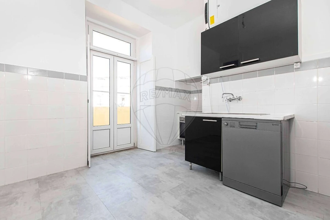 Apartamento T3 para Venda em Santa Maria Maior Foto 15