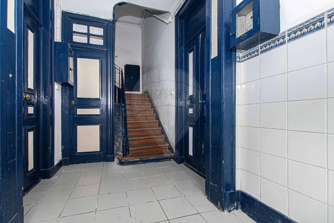 Apartamento T3 para Venda em Santa Maria Maior Foto 3