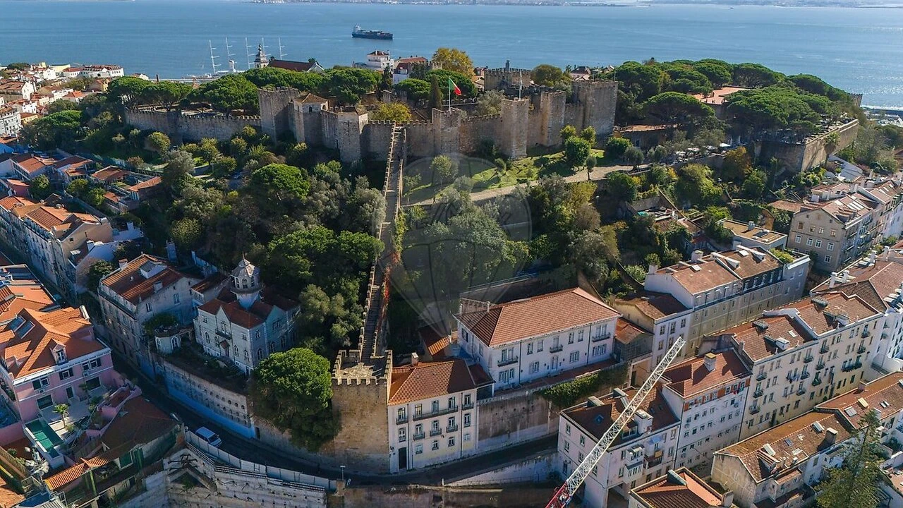 Apartamento T3 para Venda em Santa Maria Maior Foto 26