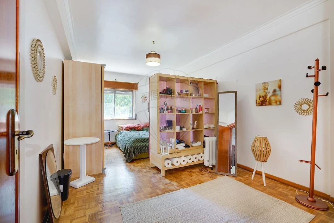 Apartamento T2 para Venda em Massamá e Monte Abraão Foto 11