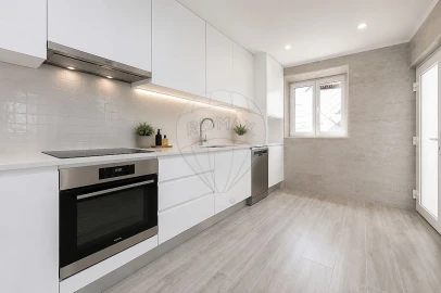 Apartamento T3 para Venda em São Martinho do Porto