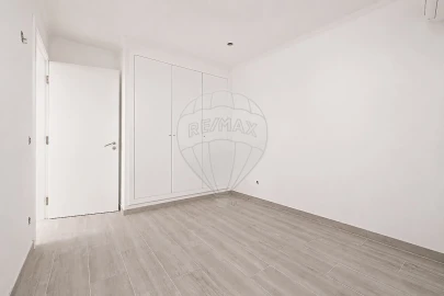 Apartamento T3 para Venda em São Martinho do Porto