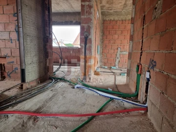 Moradia T4 para Venda em Azeitão (São Lourenço e São Simão)