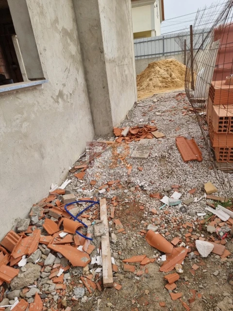 Moradia T4 para Venda em Azeitão (São Lourenço e São Simão)