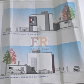 Moradia T4 para Venda em Azeitão (São Lourenço e São Simão)