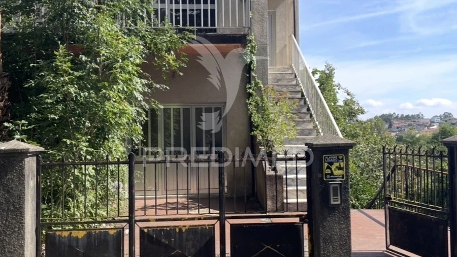 Moradia T3 para Venda em Meixomil