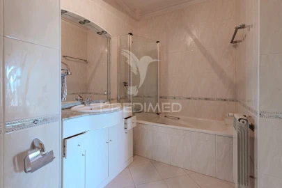 Apartamento T3 para Venda em Margaride, Várzea, Lagares, Varziela, Moure