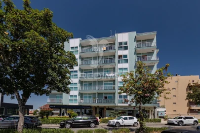 Apartamento T3 para Venda em Margaride, Várzea, Lagares, Varziela, Moure