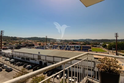 Apartamento T3 para Venda em Margaride, Várzea, Lagares, Varziela, Moure