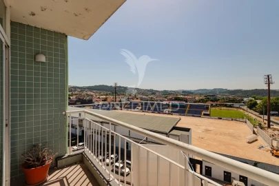 Apartamento T3 para Venda em Margaride, Várzea, Lagares, Varziela, Moure