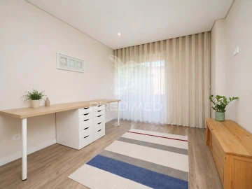 Apartamento T3 para Venda em Ferreiros e Gondizalves