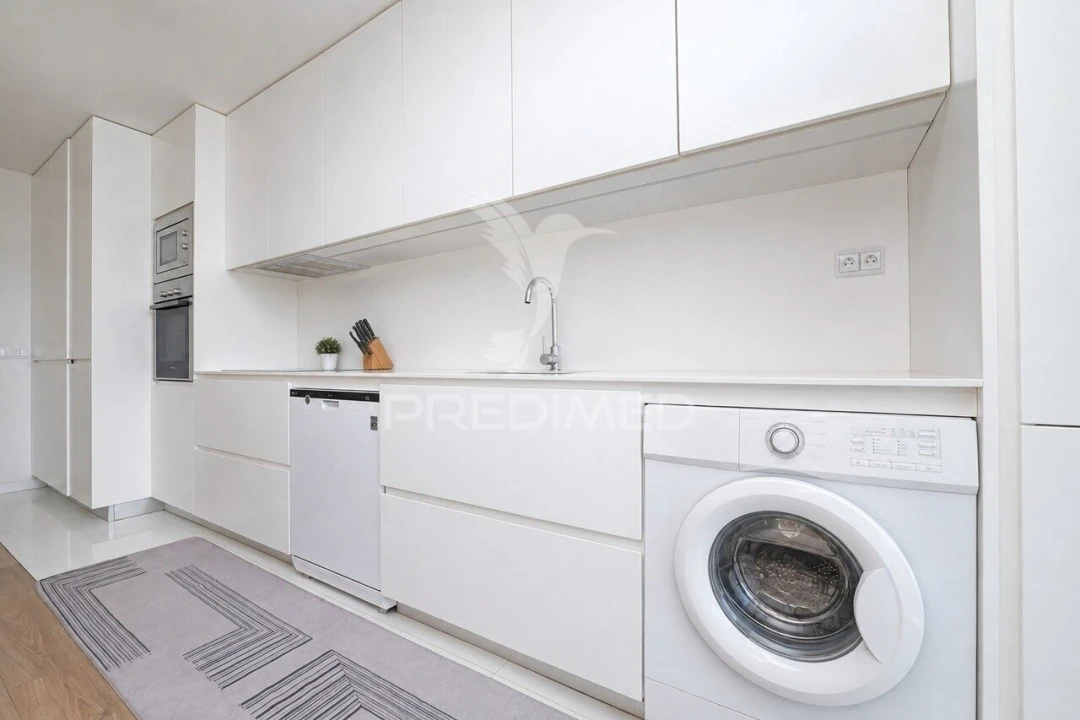 Apartamento T3 para Venda em Ferreiros e Gondizalves Foto 3