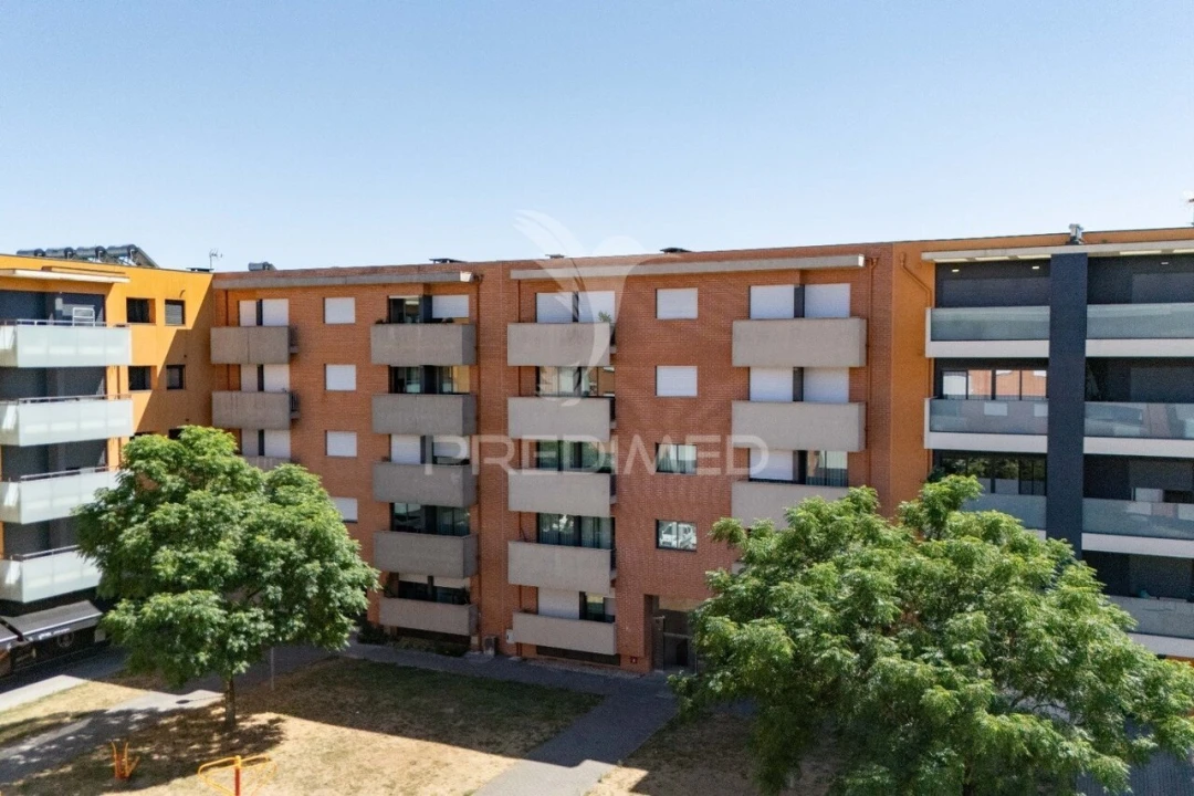 Apartamento T3 para Venda em Ferreiros e Gondizalves Foto 36
