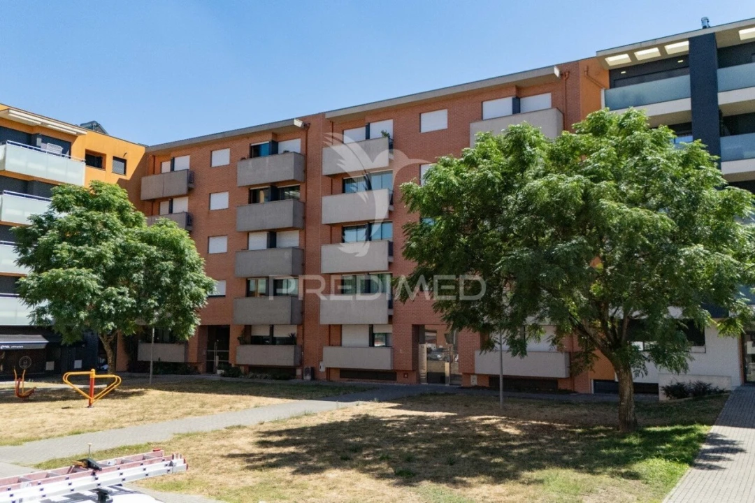 Apartamento T3 para Venda em Ferreiros e Gondizalves Foto 32
