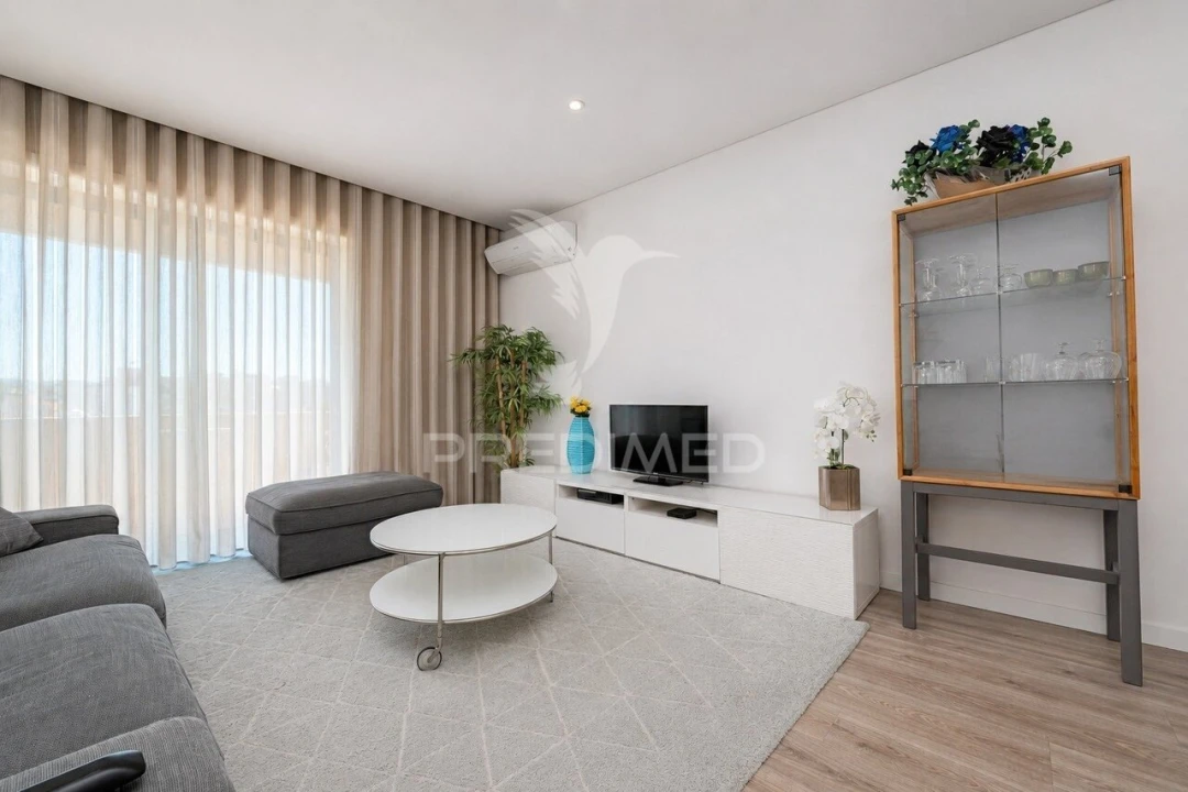 Apartamento T3 para Venda em Ferreiros e Gondizalves Foto 16