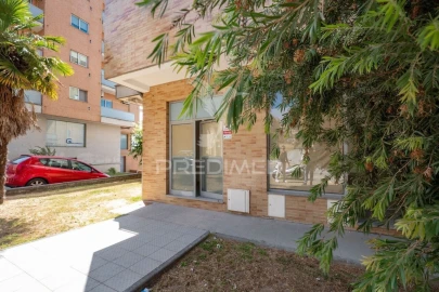 Apartamento T1 para Venda em Real, Dume e Semelhe