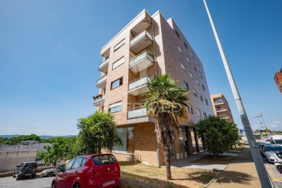Apartamento T1 para Venda em Real, Dume e Semelhe