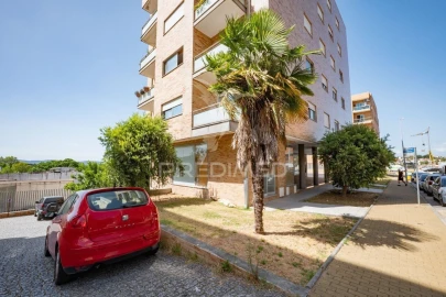 Apartamento T1 para Venda em Real, Dume e Semelhe