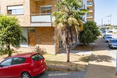 Apartamento T1 para Venda em Real, Dume e Semelhe