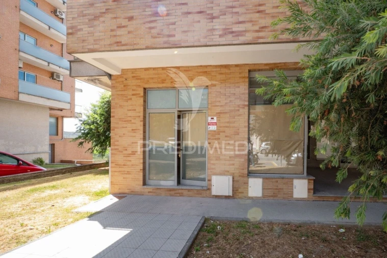 Apartamento T1 para Venda em Real, Dume e Semelhe Foto 23