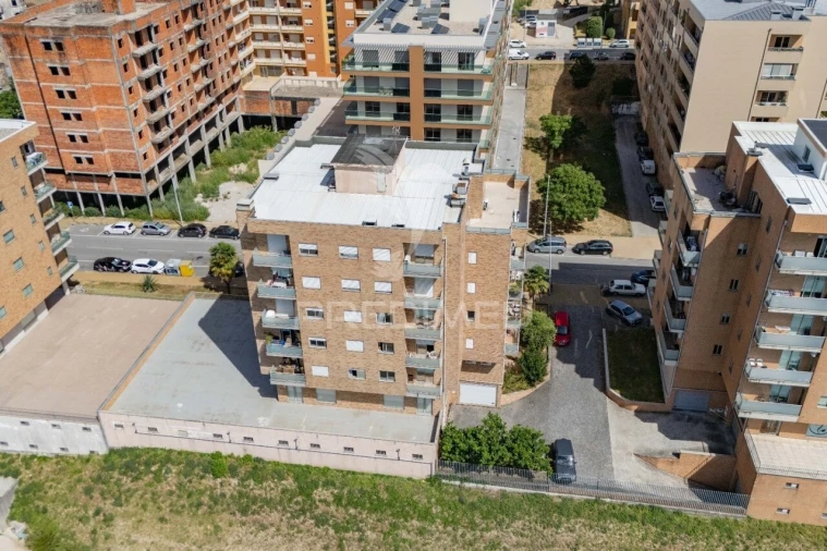 Apartamento T1 para Venda em Real, Dume e Semelhe Foto 9