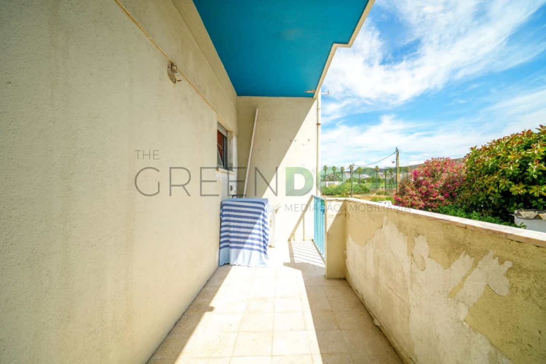 Apartamento T1 para Venda em Costa da Caparica Foto 13