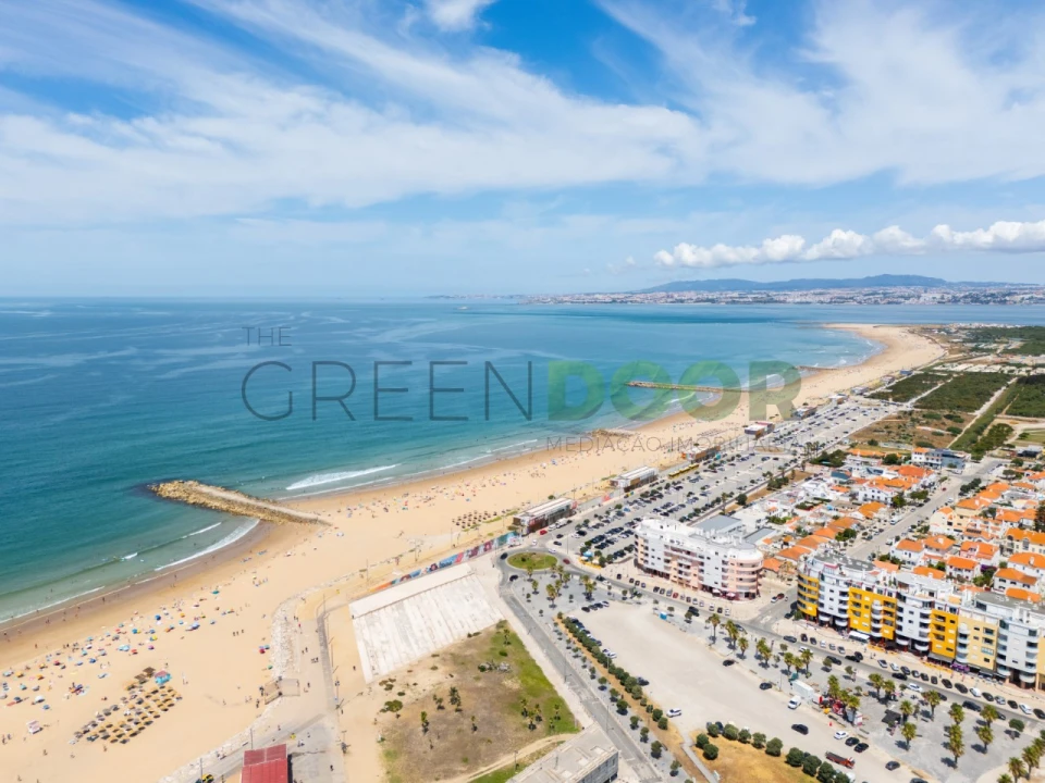 Apartamento T1 para Venda em Costa da Caparica Foto 17