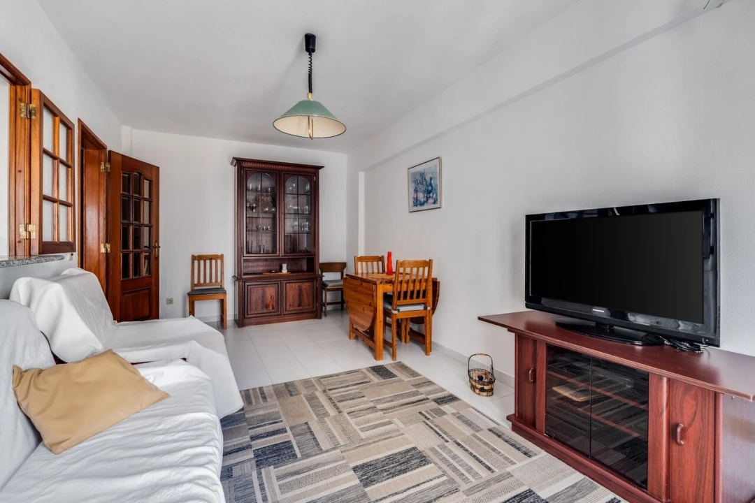 Apartamento T1 para Venda em Armação de Pera Foto 2