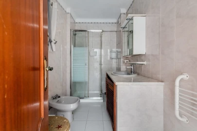Apartamento T1 para Venda em Armação de Pera