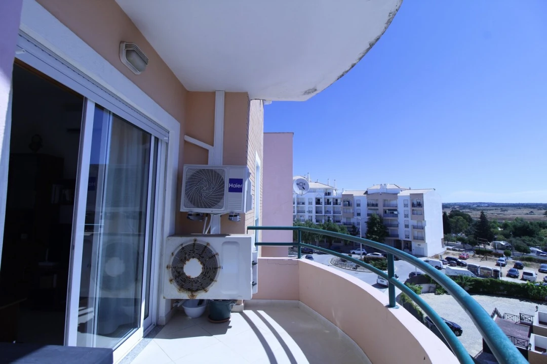 Apartamento T2 para Venda em Armação de Pera Foto 5