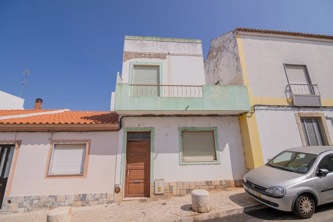 Moradia T3 para Venda em Alvor Foto 1