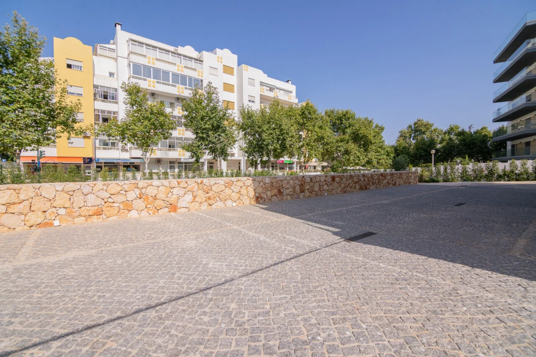 Apartamento T1 para Venda em Portimão Foto 37