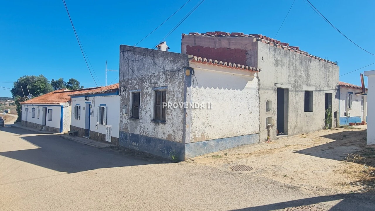 Moradia T1 para Venda em Bordeira Foto 3