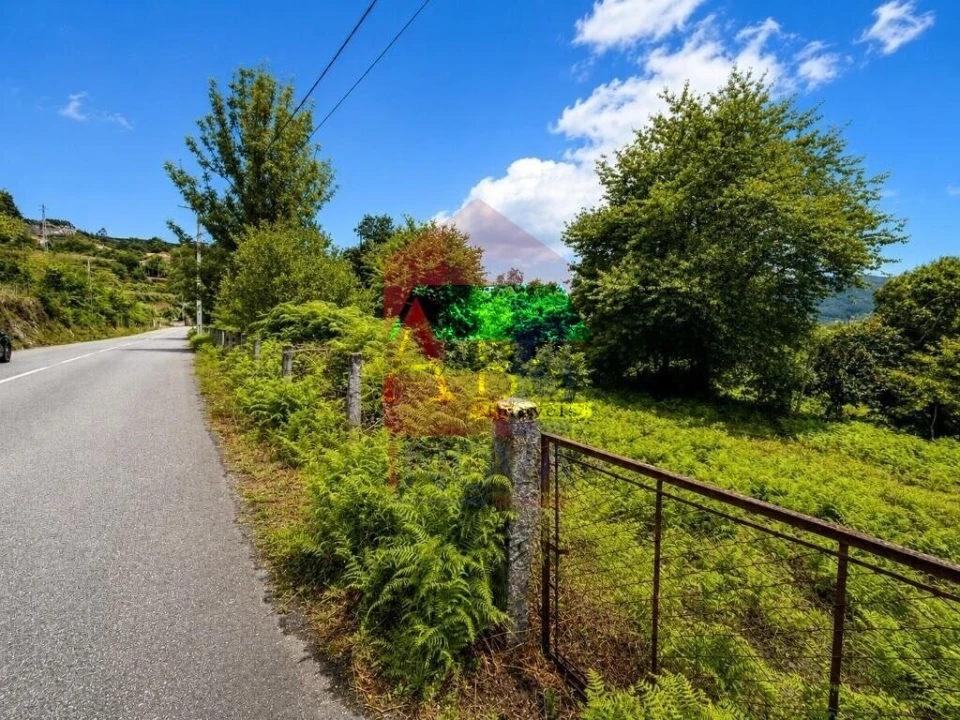 Terreno para Venda em Aboim da Nóbrega e Gondomar Foto 2