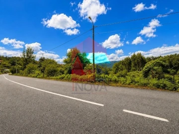 Terreno para Venda em Aboim da Nóbrega e Gondomar