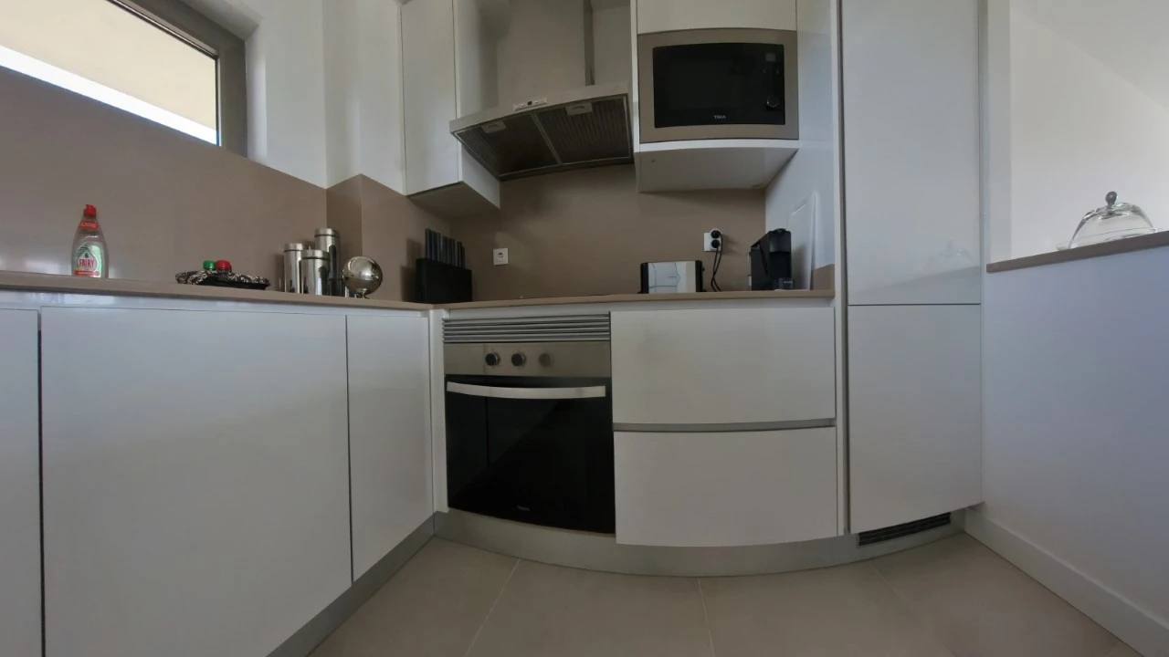 Apartamento T2 para Venda em Portimão Foto 14