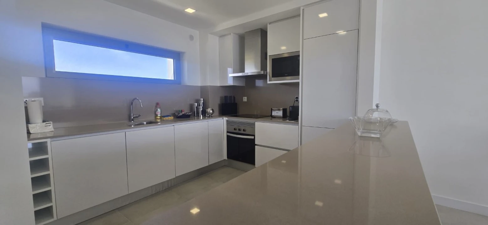 Apartamento T2 para Venda em Portimão Foto 18