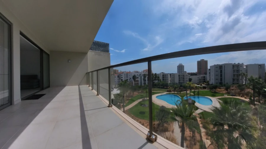 Apartamento T2 para Venda em Portimão Foto 9