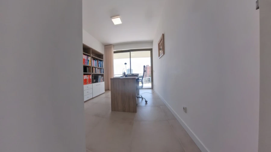 Apartamento T2 para Venda em Portimão Foto 13