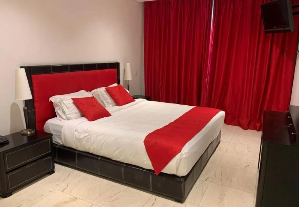 Apartamento T2 para Venda em Quarteira Foto 10
