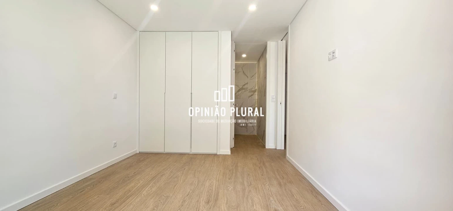 Apartamento T1 para Venda em Gulpilhares e Valadares Foto 9