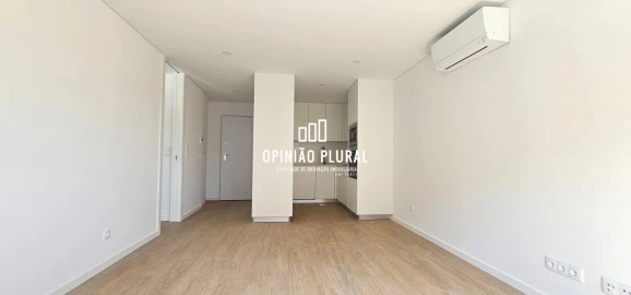 Apartamento T1 para Venda em Gulpilhares e Valadares