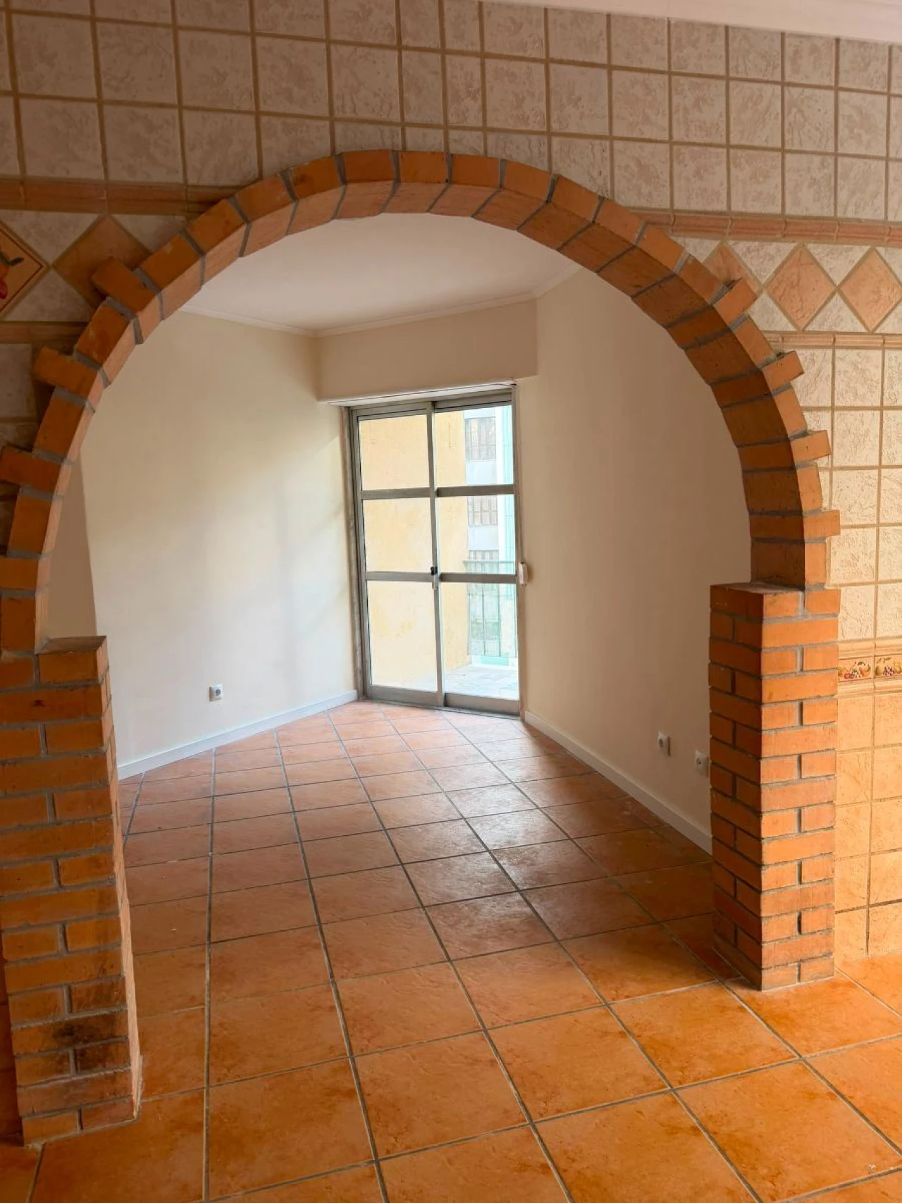 Apartamento T3 para Venda em Algueirão-Mem Martins Foto 3