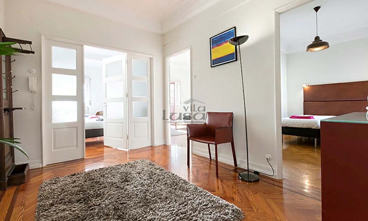 Apartamento T3 para Arrendamento em Cedofeita, Santo Ildefonso, Sé, Miragaia, São Nicolau e Vitória Foto 1