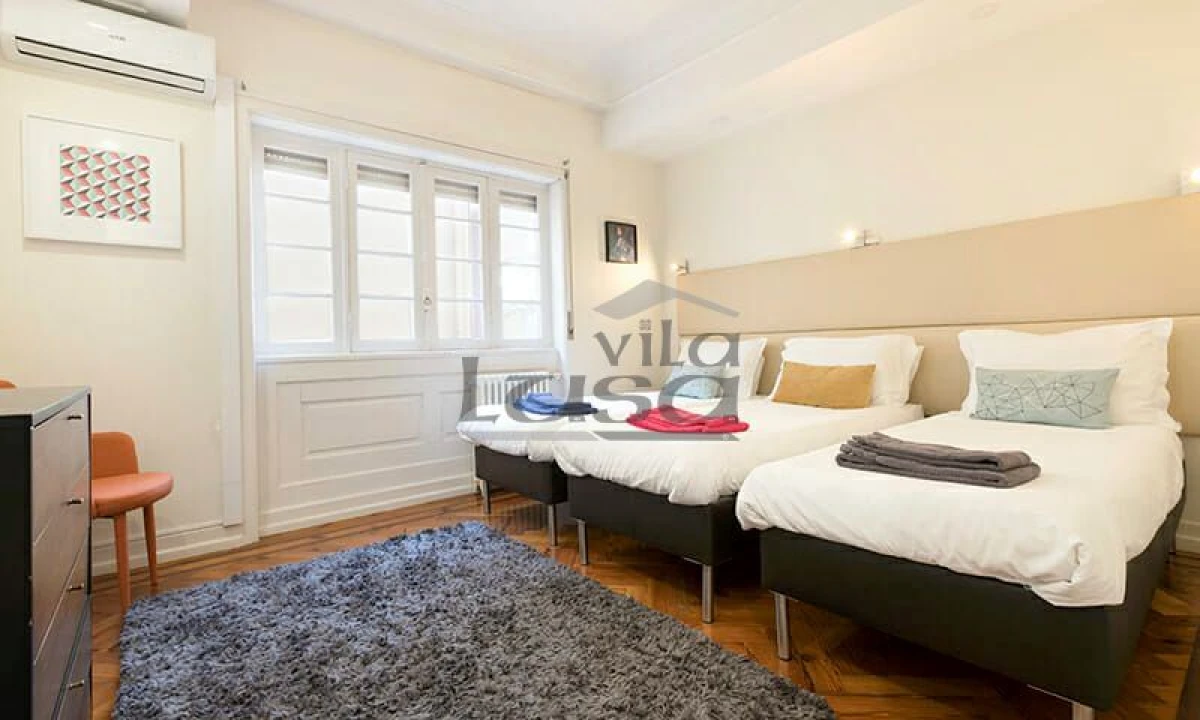 Apartamento T3 para Arrendamento em Cedofeita, Santo Ildefonso, Sé, Miragaia, São Nicolau e Vitória Foto 12