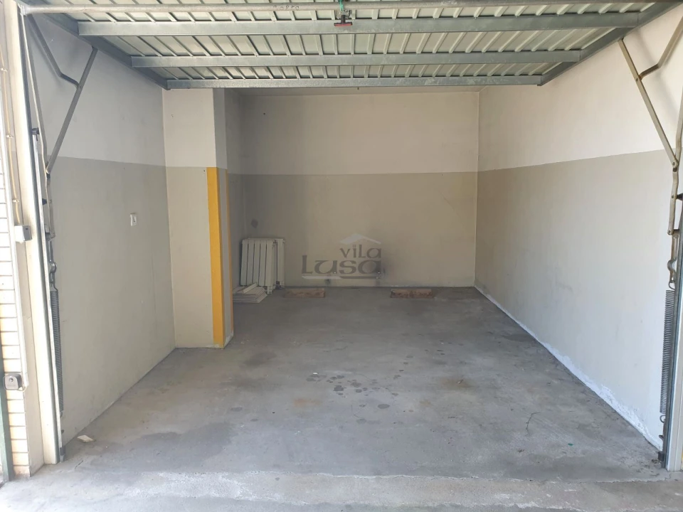 Apartamento T2 para Arrendamento em Mafamude e Vilar do Paraíso Foto 17