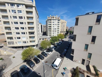 Apartamento T2 para Arrendamento em Mafamude e Vilar do Paraíso