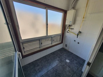 Apartamento T2 para Arrendamento em Mafamude e Vilar do Paraíso